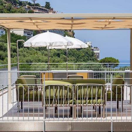 Futura Smart Flat - De Vivo Realty Sorrento Appartement Buitenkant foto