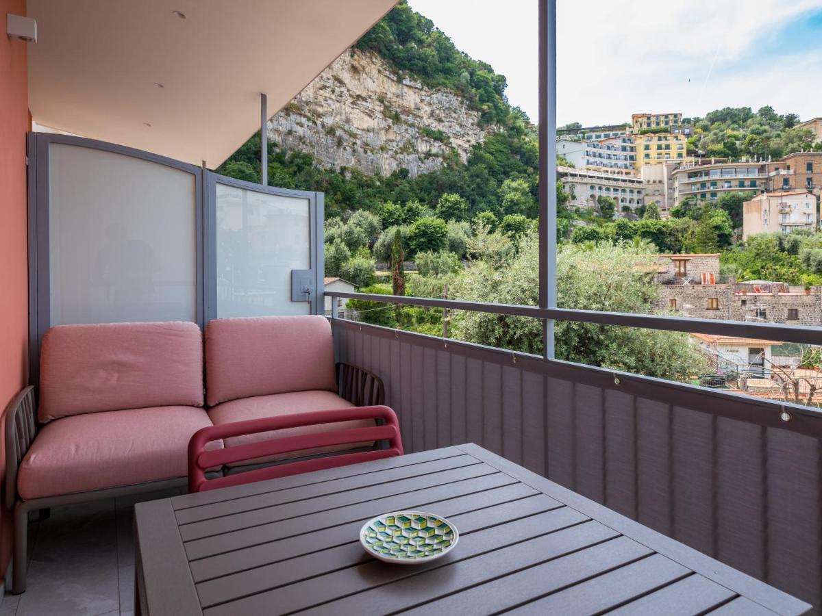 Futura Smart Flat - De Vivo Realty Sorrento Appartement Buitenkant foto