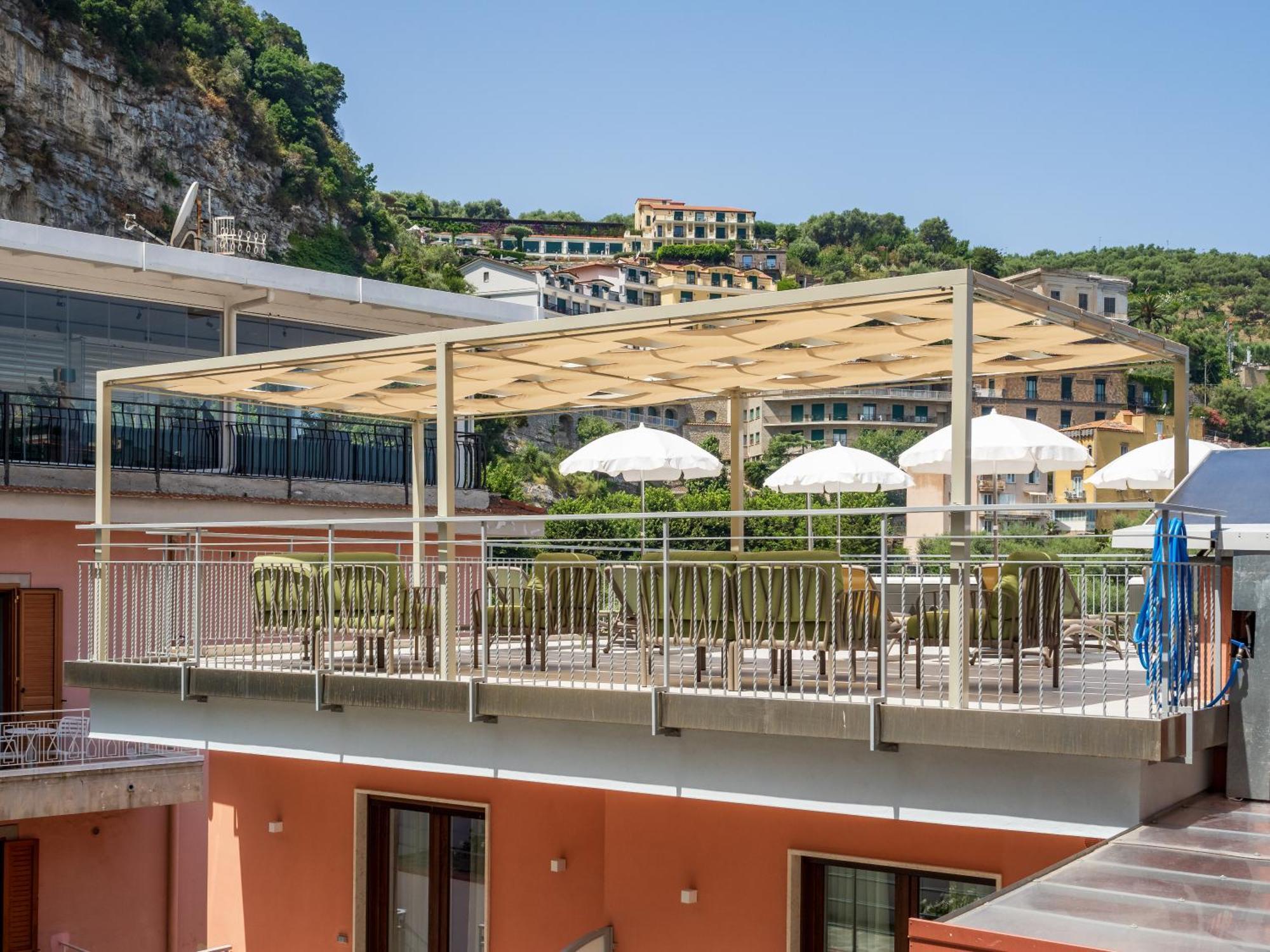 Futura Smart Flat - De Vivo Realty Sorrento Appartement Buitenkant foto